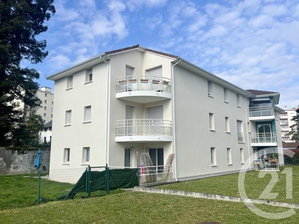 Appartement F4 à vendre  4 pièces - 101,25 m 2   PAU  - 64