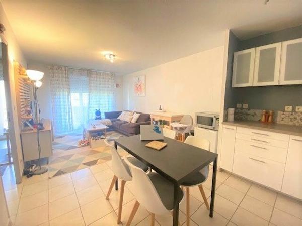 Appartement à louer    3 pièces • 53,65 m2 Montfavet - Avignon