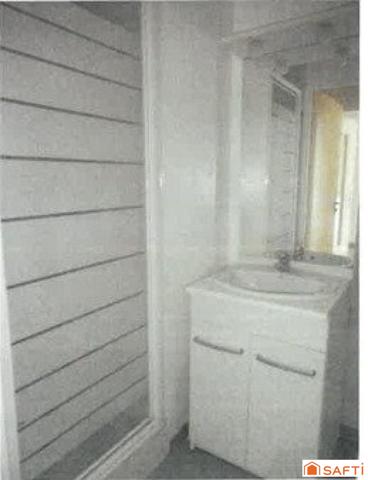 APPARTEMEMENT DE TYPE 2 SITUE A SAINT-BREIUC