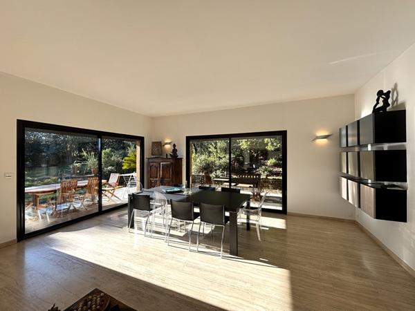 Maison 5 pièces - 200 m² Bien prestige