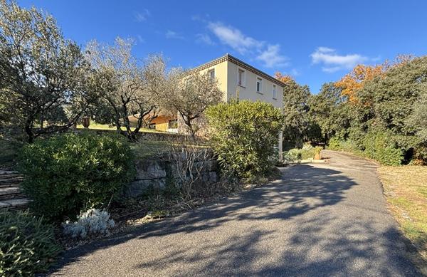 Maison 5 pièces - 200 m² Bien prestige