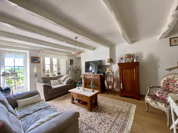 Maison à vendre à Rochechouart (87600) - Haute-Vienne