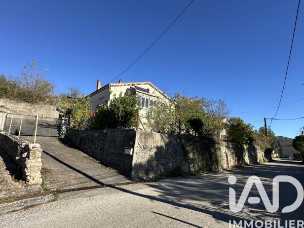 Maison à vendre 5 pièces 90 m² Saint-Étienne-de-Fontbellon