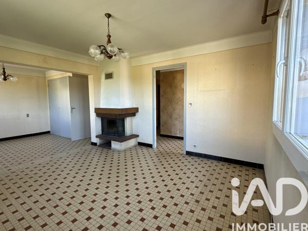 Maison à vendre 5 pièces 90 m² Saint-Étienne-de-Fontbellon