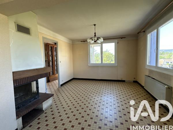 Maison à vendre 5 pièces 90 m² Saint-Étienne-de-Fontbellon