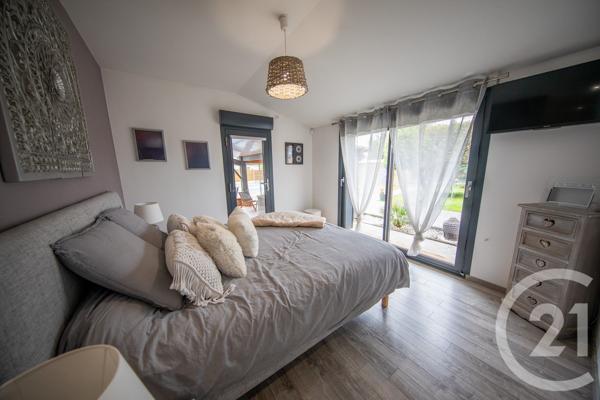 Maison à vendre  7 pièces - 197,18 m 2   BRACH  - 33