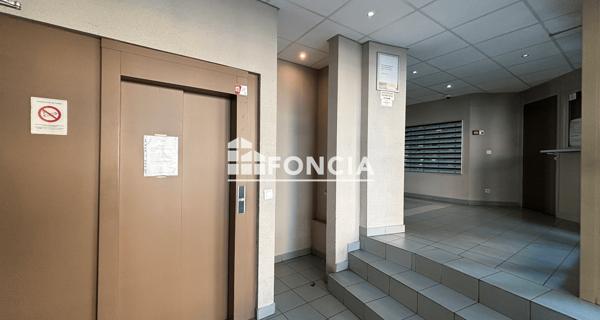 Location Studio meublé 17.78 m² - Villeurbanne 69100