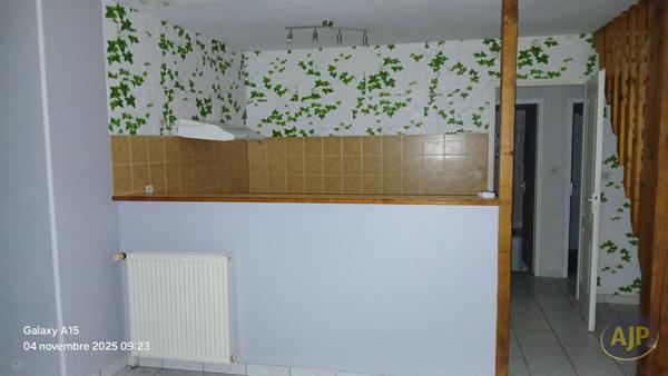 Location maison Brizambourg : 559 € - AJP Immobilier Saintes