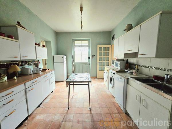 Vente Maison191 m² - 8 Pièces - CIVRAY DE TOURAINE (37150)