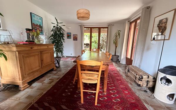 Maison à vendre    4 pièces • 119 m2 Aigues-Mortes