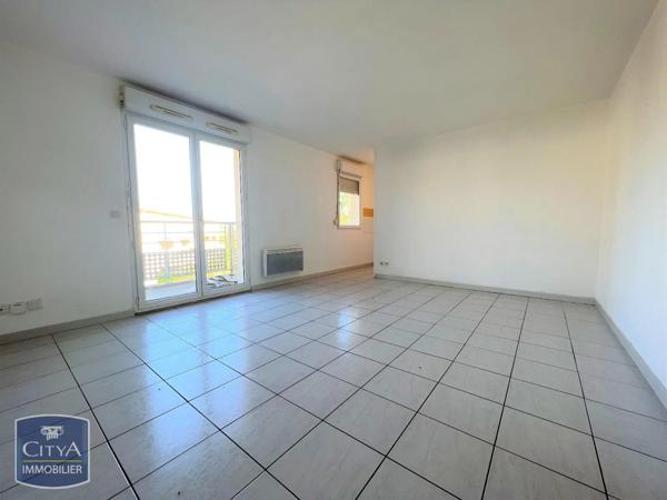 Appartement à louer 2 pièces 48m² Sorgues (84700)