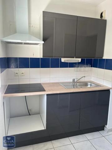 Appartement à louer 2 pièces 48m² Sorgues (84700)