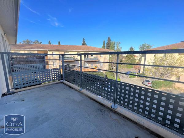 Appartement à louer 2 pièces 48m² Sorgues (84700)