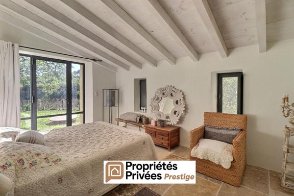 Uzès, propriété sur 3 ha de terrain