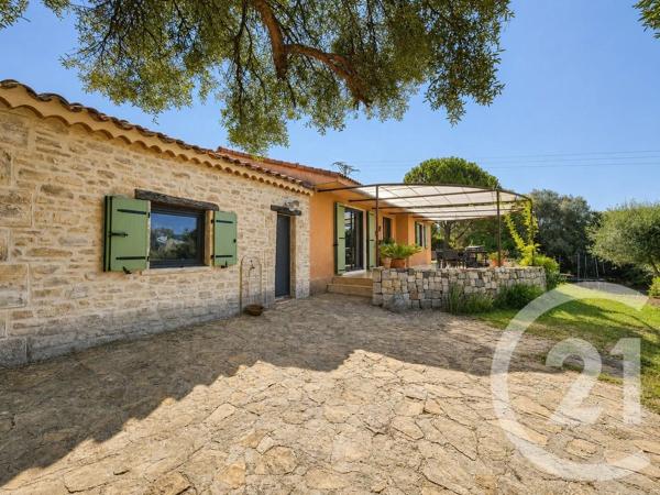 Maison à vendre  4 pièces - 105,70 m 2   LE BEAUSSET  - 83