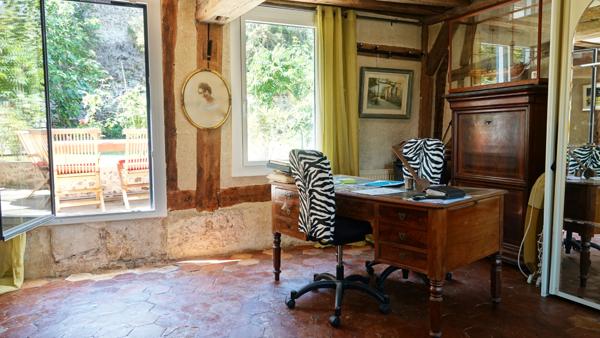 Demeure de Caractère 180m² Habitable avec Jardin, Quartier historique de Chartres