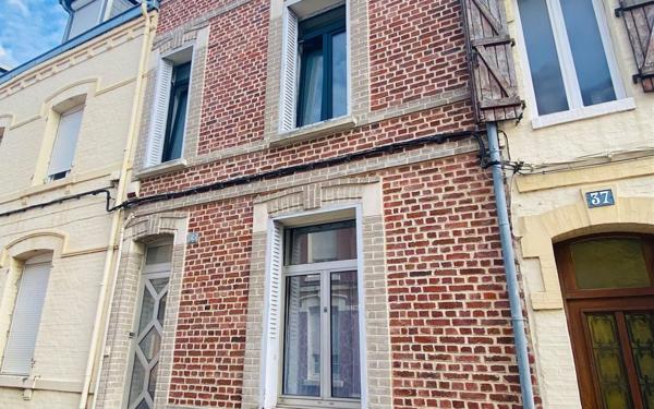 Maison à vendre    5 pièces • 102 m2 Saint-Quentin