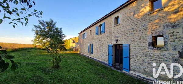 Maison à vendre 6 pièces 230 m² Saint-Saturnin