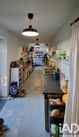 Maison à vendre 6 pièces 230 m² Saint-Saturnin