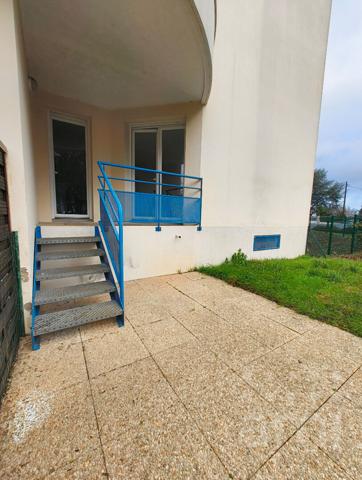 Appartement Poitiers 74 m2 avec terrasse, jardinet et parking