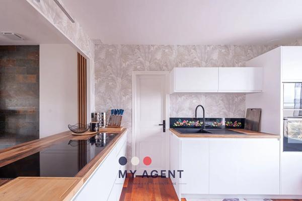 Maison de plain-pied avec piscine, à quelques minutes de La Rochelle