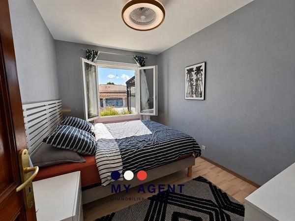 Maison de plain-pied avec piscine, à quelques minutes de La Rochelle