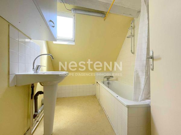 A vendre - Chaumont-En-Vexin longère de 100 m² habitables / 3 chambres / garage / cave / jardin