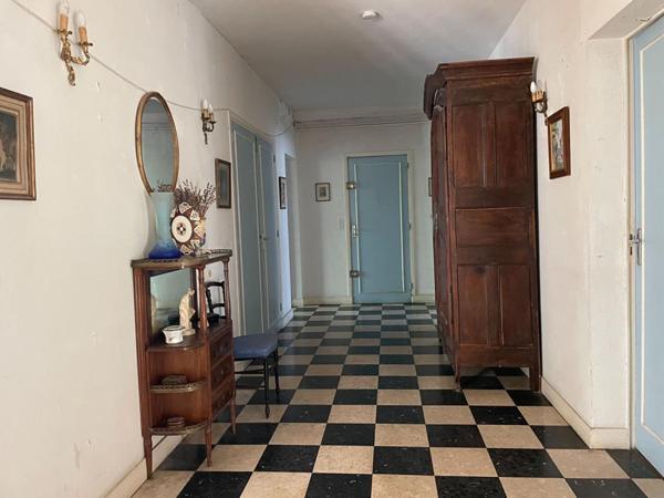 Appartement 5 pièces Immeuble DARCHAND Bordeaux