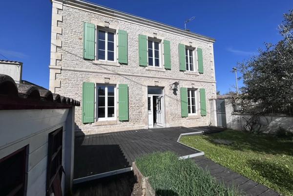 Maison familiale 201 m² - 4 chambres - Garage - Sainte-Soulle, Sainte soulle 17220