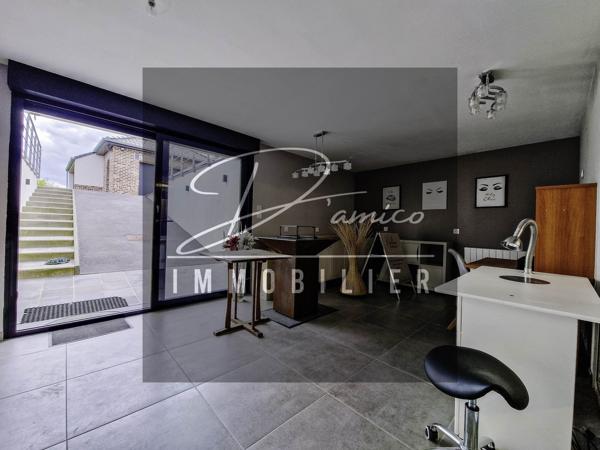 Maison individuelle haut de gamme plain-pied 214 m² avec sous-sol aménagé et vue campagne à avesnes-le-sec