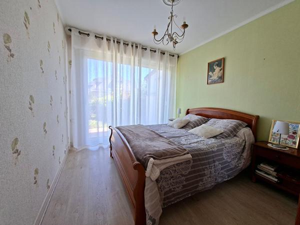 OPPORTUNITE - MAISON DE PLAIN PIED  - SECTEUR EST PROCHE CENTRE VILLE