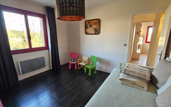 Maison à vendre    5 pièces •  Veyre-Monton