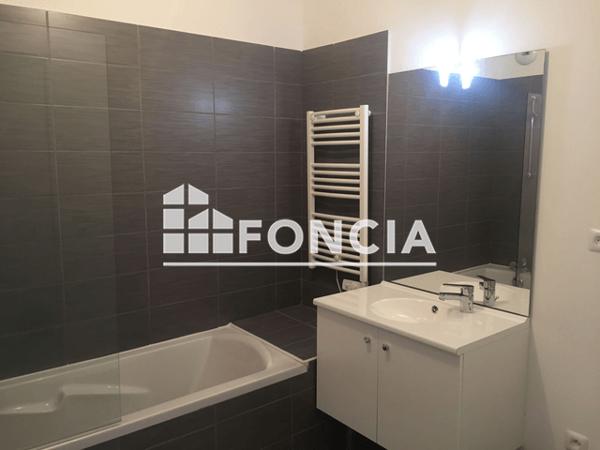Location Appartement 3 pièces 66.16 m² - 171 BD PONT DE VIVAUX Marseille 13010