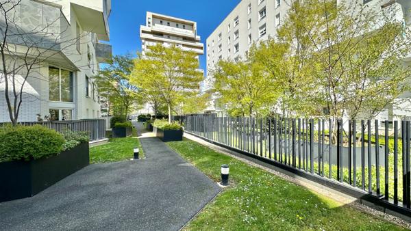 CENTRE VILLE 3 pièces à louer - 54,60 m² avec balcon et parking