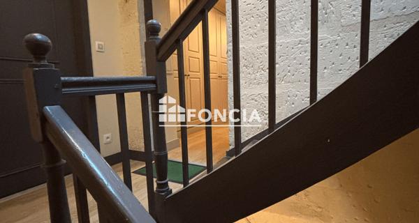 À vendre Studio 35 m² - Saintes 17100