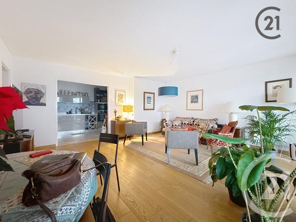 Appartement F3 à vendre  3 pièces - 76 m2 REIMS - 51