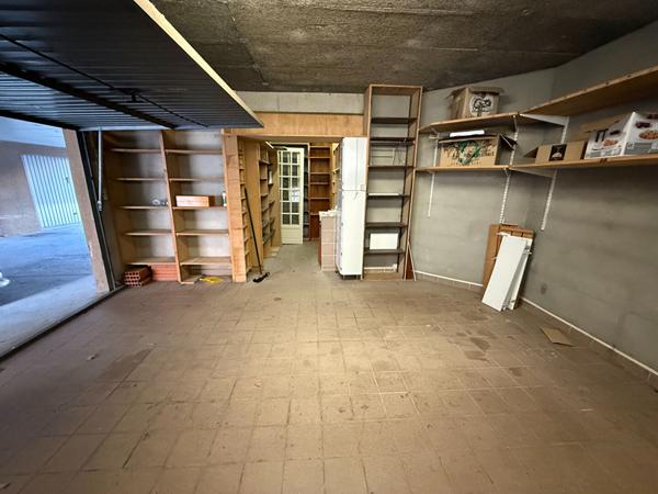 APPARTEMENT A CARCASSONNE AVEC GARAGE ET TERRASSE