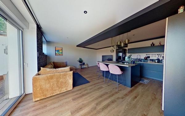 Maison à vendre    4 pièces • 91 m2 Pollionnay