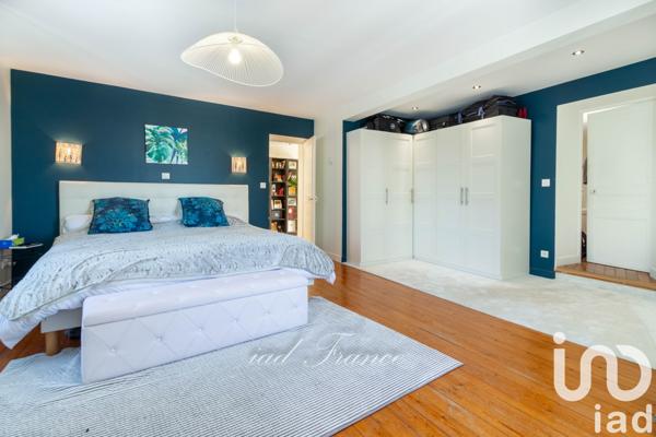 Maison à vendre 9 pièces 250 m² Septeuil