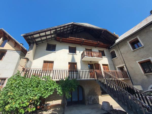 Maison de Pays l'Argentière La Bessée