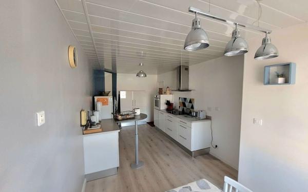 Maison à vendre    5 pièces •  Legé