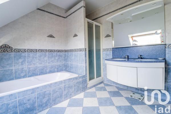 Maison à vendre 6 pièces 134 m² Chilly-Mazarin