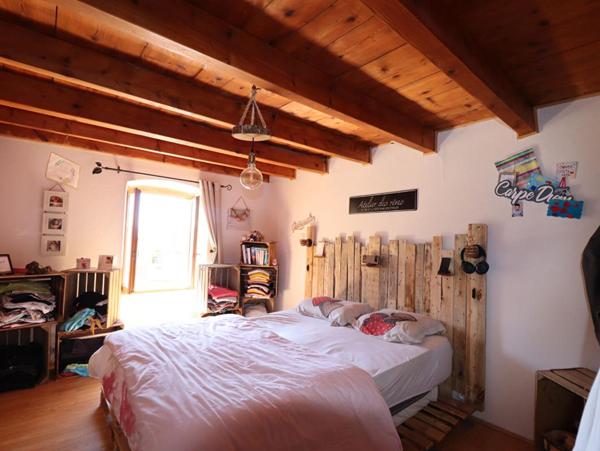 Maison Saint Pierre La Bourlhonne 7 pièce(s) 150 m2 environs et 1ha de terrain