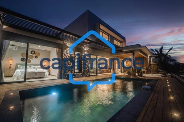 Villa T4/5 d’Exception – 168,35 m² + 58 m² d’annexes – Vue Mer Panoramique – Saint-Joseph (97480)