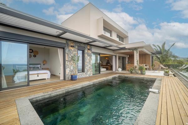 Villa T4/5 d’Exception – 168,35 m² + 58 m² d’annexes – Vue Mer Panoramique – Saint-Joseph (97480)