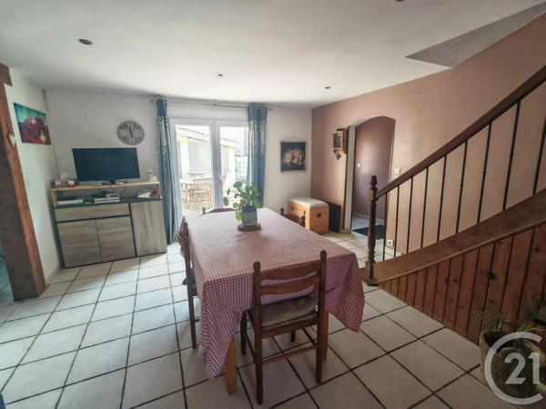 Maison à vendre  3 pièces - 80 m 2   FOIX  - 09