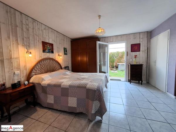 Maison à AUREILHAN, 65800 - 7 pièces 220m²