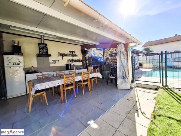 Maison à AUREILHAN, 65800 - 7 pièces 220m²