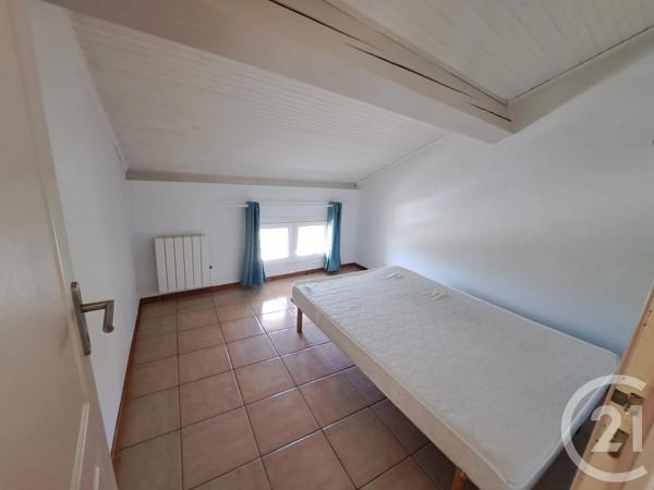 Immeuble à vendre  270 m 2   ST MARTIN DE CARALP  - 09