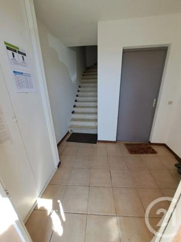 Immeuble à vendre  270 m 2   ST MARTIN DE CARALP  - 09